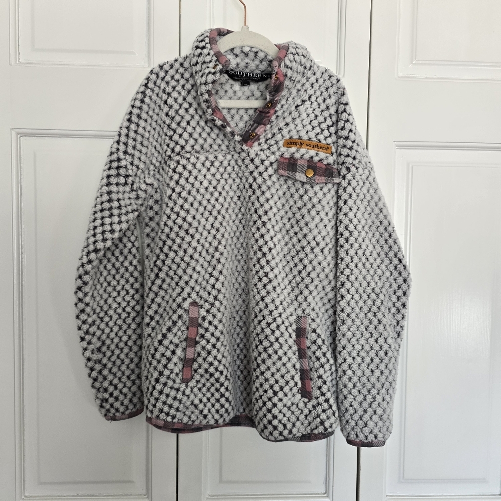 Simply Southern Sweatshirt Piped Gray Sherpa Youth Large Or women's S Petite